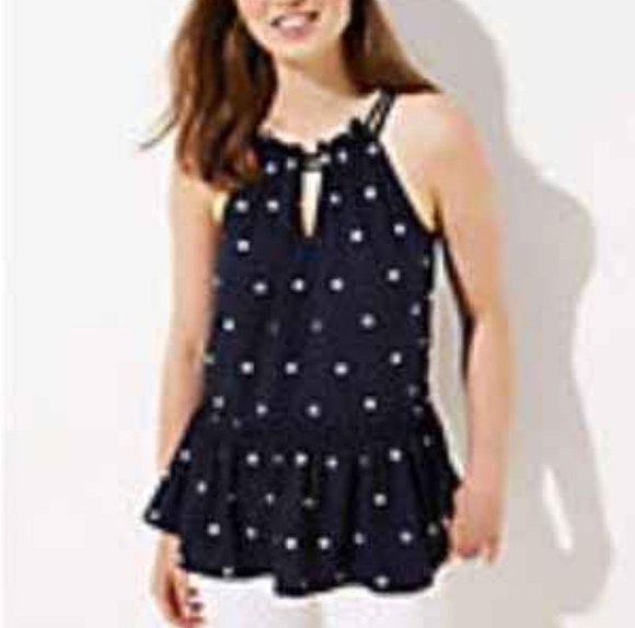 Top - Picture 2 of 3